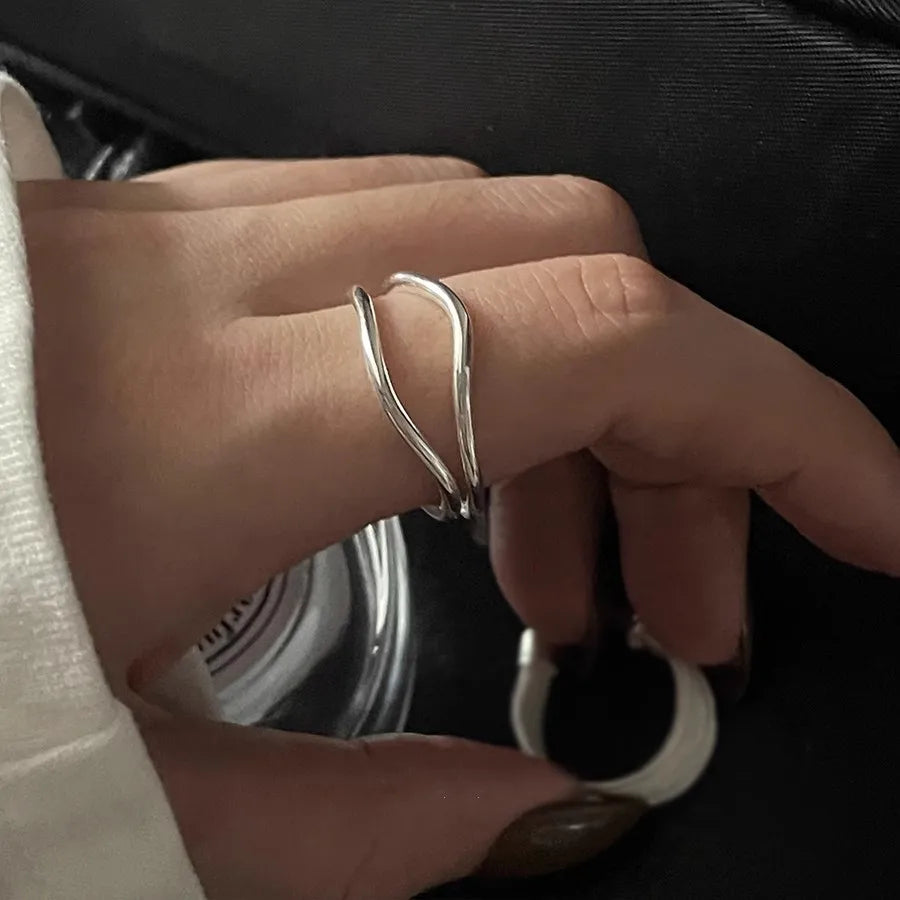 Gold & Silver Irregular Wave Rings with Simple Geometric Design