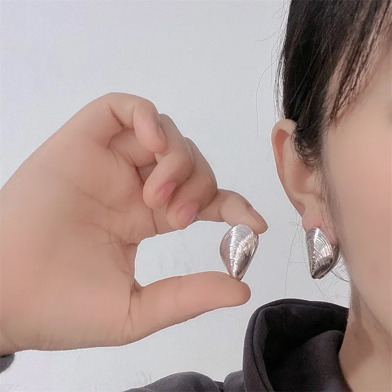 Vintage Metal Shell Stud Earrings with Silver Texture & Geometric Irregular Design