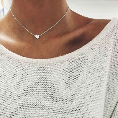 Irregular Beaded Choker Necklace with Multi-Cut Glass Crystal Beads
