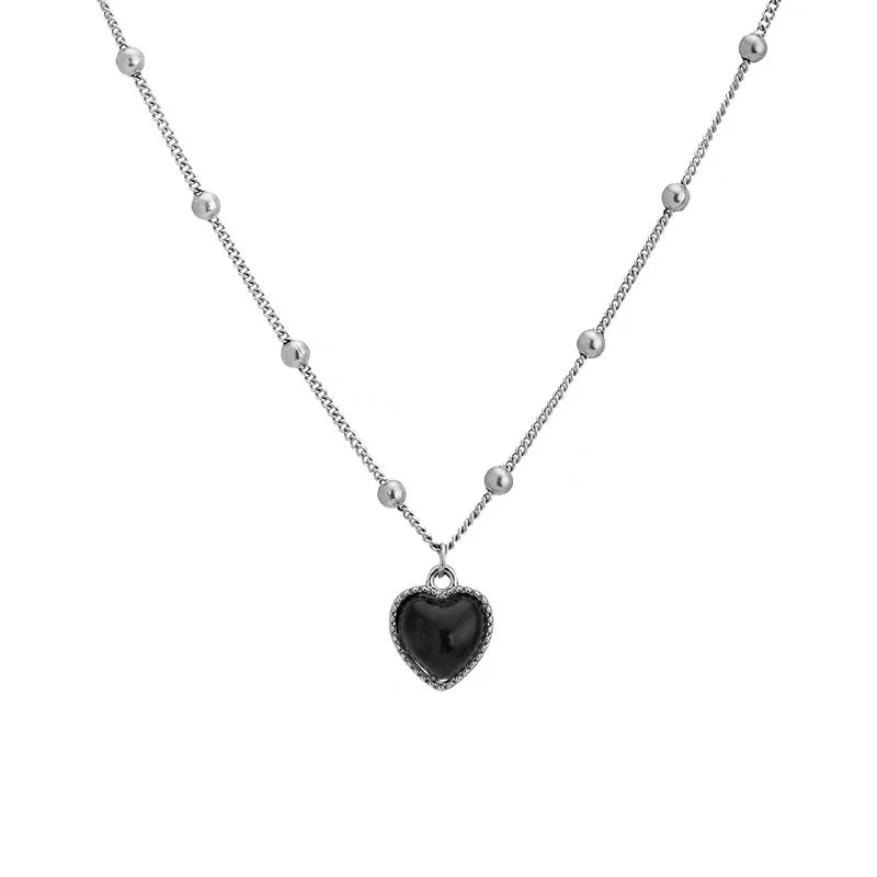 Color-Changing Mood Heart Pendant Necklace with Temperature-Sensitive Stone