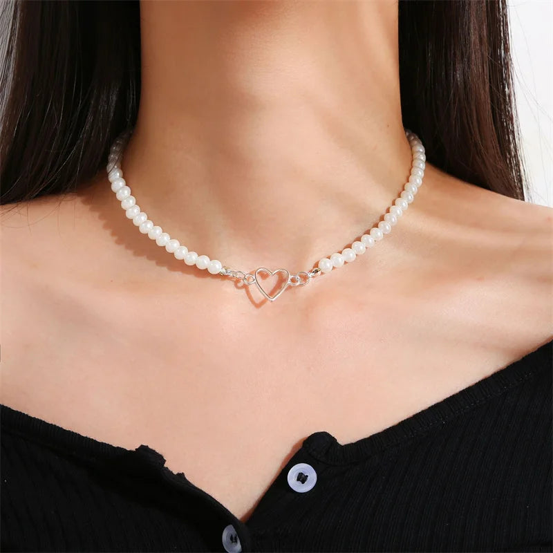 Irregular Beaded Choker Necklace with Multi-Cut Glass Crystal Beads