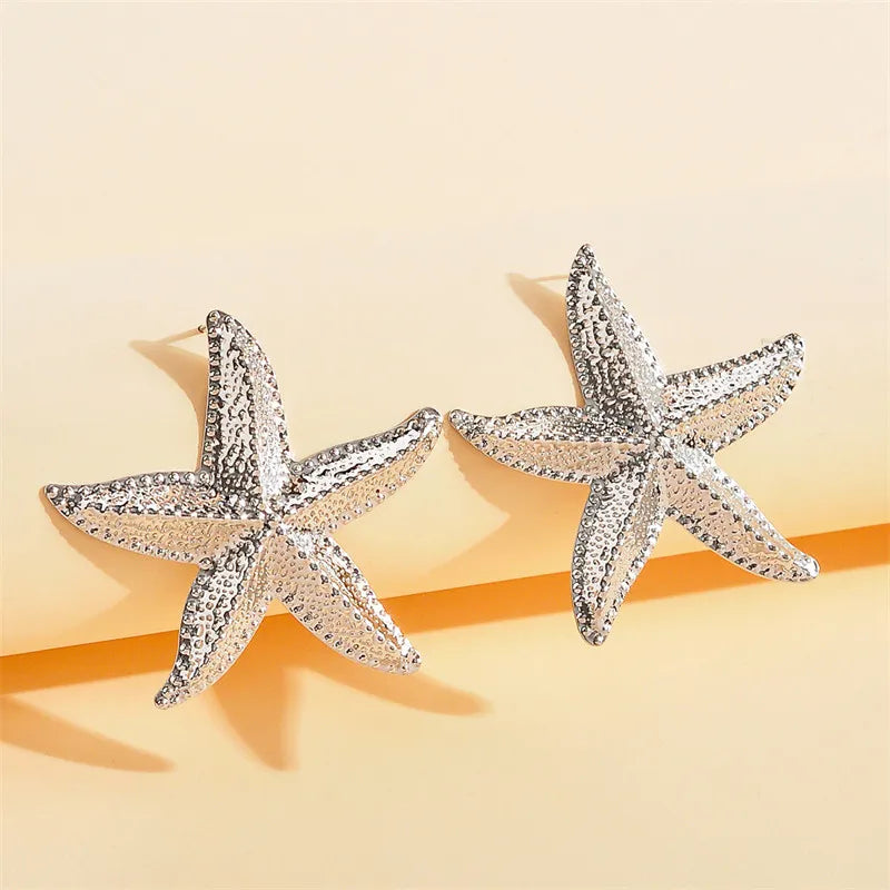 Vintage Metal Shell Stud Earrings with Silver Texture & Geometric Irregular Design